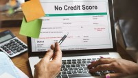 Para solicitar un préstamo o tarjeta de crédito en EEUU se debe contar con un pasado crediticio. Te explicamos cómo desarrollarlo si no lo tienes.