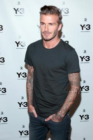 El británico David Beckham pasó de ser un futbolista talentoso a un modelo profesional.