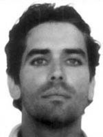 Glen Stewart Godwin es buscado en relación con su fuga en 1987 de la prisión estatal Folsom en California, donde cumplía sentencia por asesinato. Más tarde fue detenido en México por narcotráfico. Tras ser declarado culpable, fue encarcelado en Guadalajara, donde, se alega, asesinó a otro prisionero y escapó después.