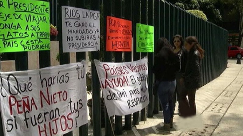 13 DE SEPTIEMBRE,2013- El Senado mexicano aprobó una reforma educativa que implementaría un sistema estandarizado en una de las instituciones que peor funciona en el país. <br /><br /><br /><br /><br /><br /> Se aprueba la reforma educativa en México <br />