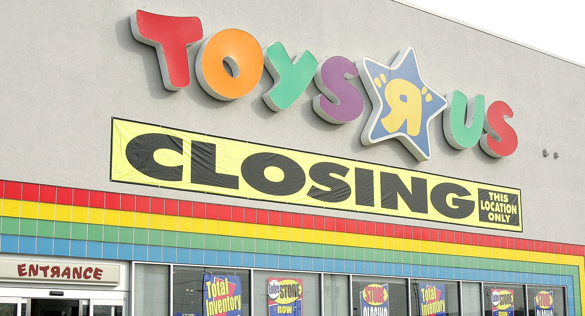 Reporte Toys R Us abrirá nuevas tiendas este año Telemundo Phoenix