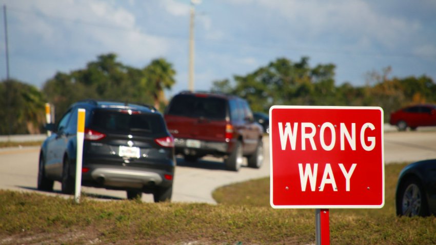 PORTADA WRONG WAY DRIVER