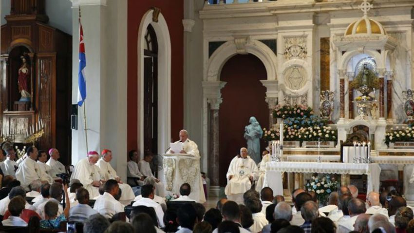 TLMD-cuba-santiago-papa-francisco-EFE-635785321443621793w