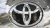 Toyota y Lexus llamarán a revisión 696,000 autos por riesgo con bomba de combustible