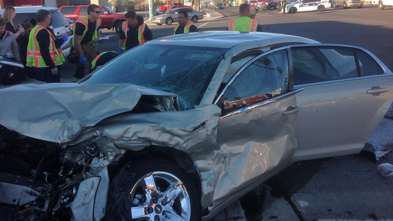 accidente-en-calle-mcdowell-en-phoenix-arizona1