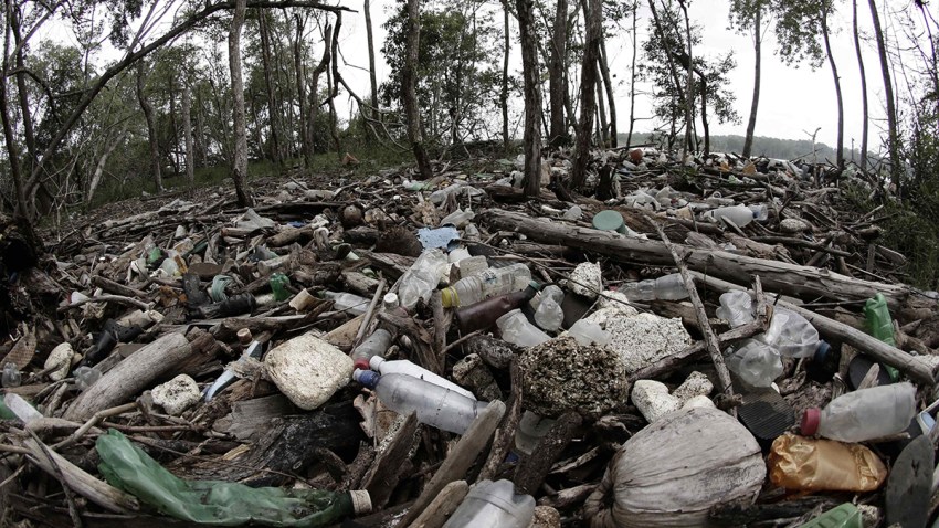 COSTA RICA LANZA ESTRATEGIA CONTRA ARTÍCULOS PLÁSTICOS DE UN S