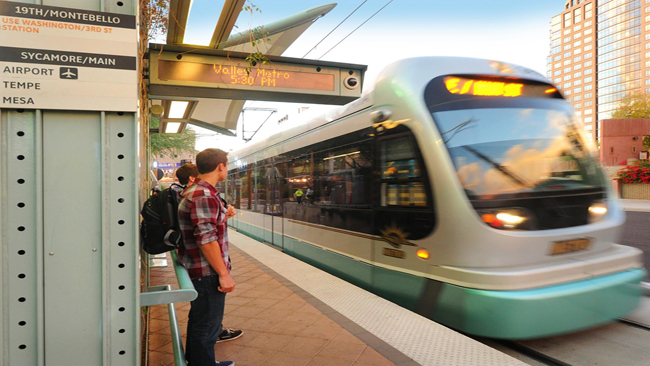 tlmd_lightrail_phoenix_accident1
