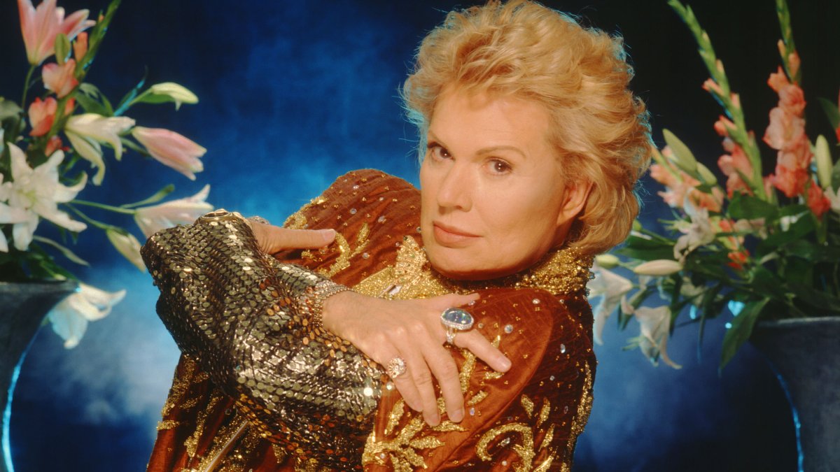 Ponen a la venta la mansión de Walter Mercado en Puerto Rico – Telemundo Phoenix/Tucson