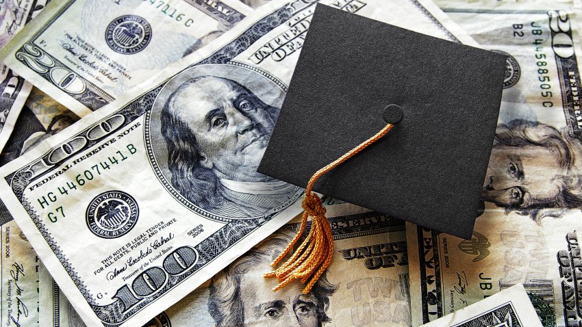 Préstamos estudiantiles: deudores deben prepararse para empezar pagos en pocos meses