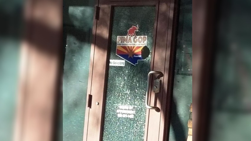 SEDE REPUBLICANA DEL CONDADO DE PIMA VANDALIZADA