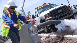 Suspensión del servicio de agua en Tucson afectará a 1,700 habitantes a partir del domingo