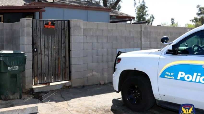 Menor de 15 años muere apuñalado durante discusión en Phoenix