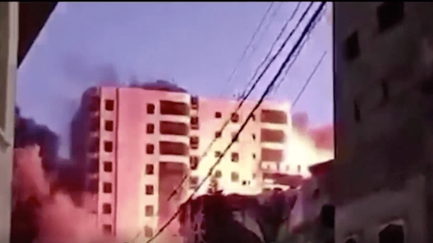 Ataque aéreo israelí derrumba edificio residencial