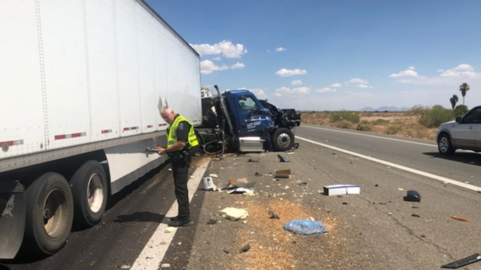 Accidente provoca cierre en la I10 en dirección este cerca de Eloy