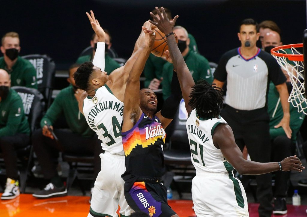 suns-bucks-game2