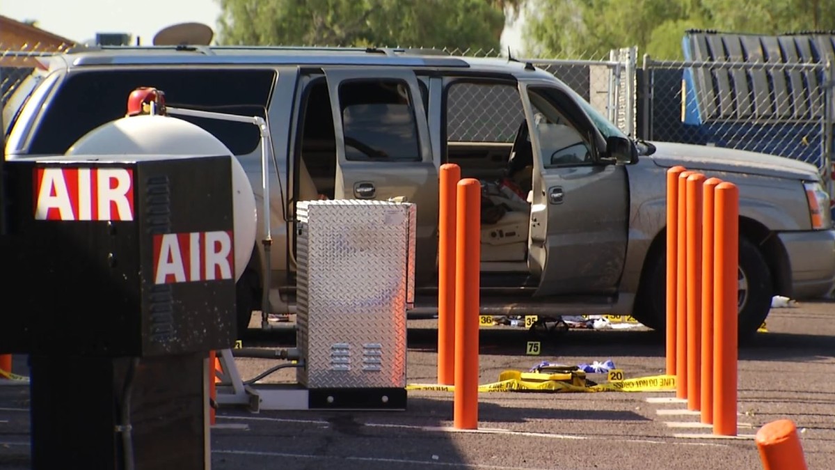 Tres muertos, saldo de tiroteo en el oeste de Phoenix Telemundo