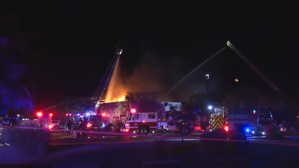 Fire In A Retirement Community Telemundo Phoenix Tucson World Today News