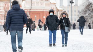 Una encuesta muestra que la gente no cree que Rusia llegue a invadir Ucrania, como lo advierte Estados Unidos.