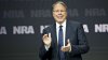 La NRA inicia su convención anual, a días de la masacre escolar en Texas