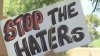 Activistas se manifiestan frente a sede del partido republicano en Tucson, denuncian racismo