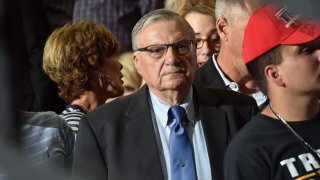 El exalguacil Joe Arpaio intenta retomar su carrera política en Fountain Hills