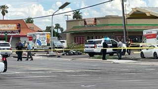 Accidente mortal en Phoenix: Cierran la calle Dunlap y la avenida 43