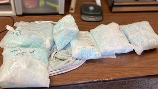 Decomisan más de 26 libras de fentanilo en parada de tránsito en el norte de Arizona