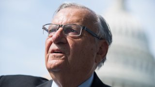 Arizona: Joe Arpaio reduce ventaja de su rival en elecciones de Fountain Hills