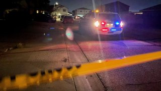 Policía investiga tiroteo en Phoenix; hay múltiples heridos