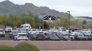 Revelan detalles de cierres de escuelas en Scottsdale