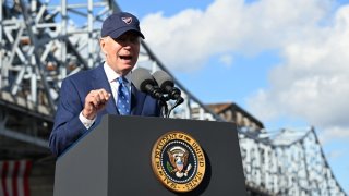 Biden anuncia que desea visitar la frontera EEUU-México