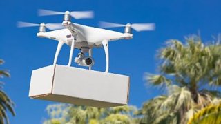 Chandler aprueba programa piloto para que drones entreguen insumos médicos en centros de asistencia para adultos mayores
