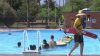 La ciudad de Phoenix ofrece clases de natación en las albercas publicas