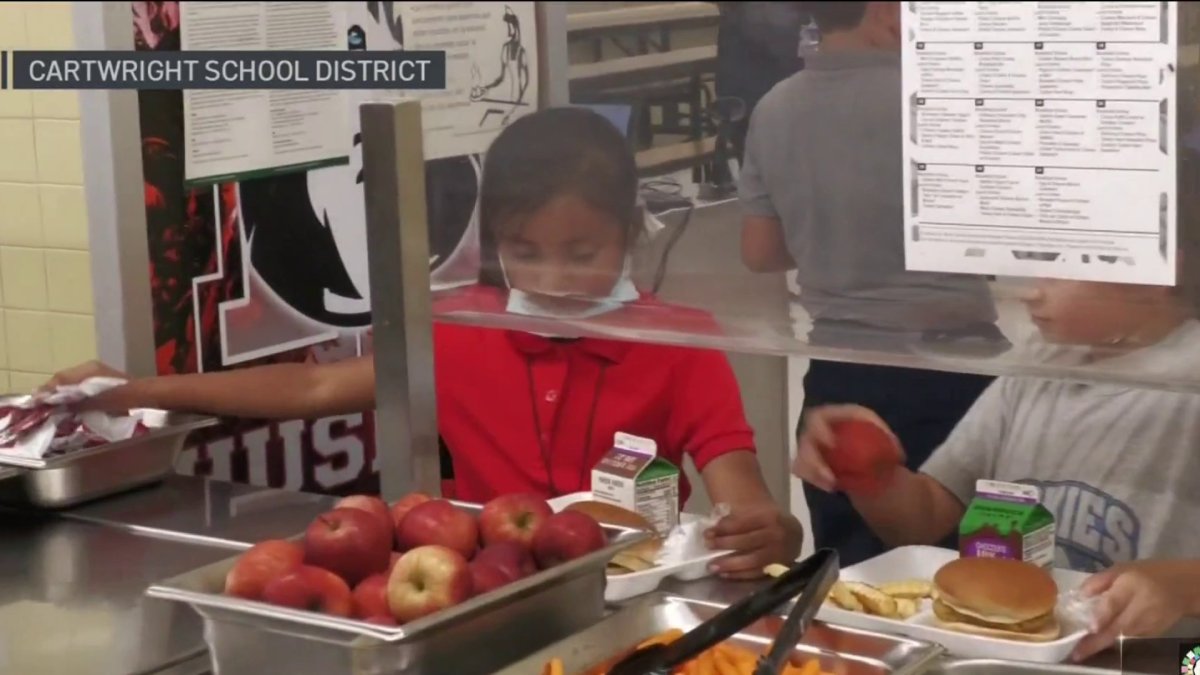 Distrito Escolar Cartwright ofrece desayunos y almuerzos a la comunidad