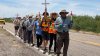 Voluntarios recorren el desierto en protesta por las leyes migratorias del gobierno federal