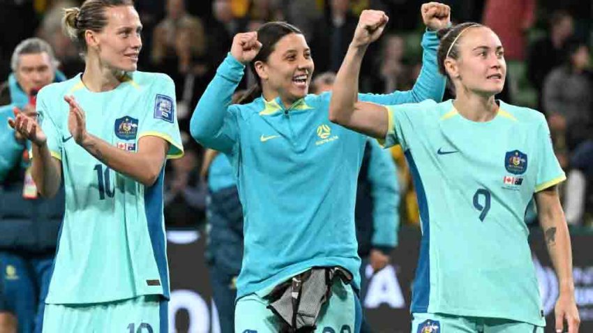 Australia’s forward #20 Sam Kerr (C) celebrates with teammates their win at the end of the Australia and New Zealand 2023 Women’s World Cup Group B football match between Canada and Australia at Melbourne Rectangular Stadium, also known as AAMI Park, in Melbourne on July 31, 2023. (Photo by WILLIAM WEST / AFP) (Photo by WILLIAM WEST/AFP via Getty Images)