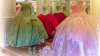 Multan a tienda de vestidos de quinceañera por acusaciones de engaño tras cierre abrupto