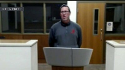 Acusan a ex maestro de escuela de Queen Creek de delito sexual