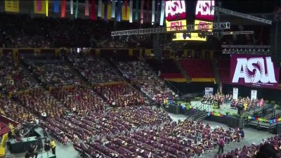 Celebración de graduados hispanos en ASU