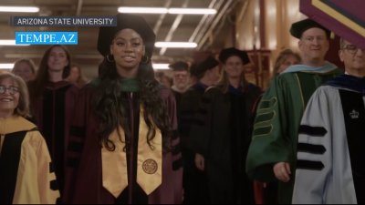 Una adolescente ingresó a la universidad a los 10 años; a los 17 años obtuvo su doctorado
