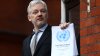 Assange viaja a una isla remota del Pacífico: se declarará culpable ante el gobierno de EEUU