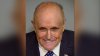 Giuliani paga fianza de $10,000 por caso de supuesta interferencia electoral