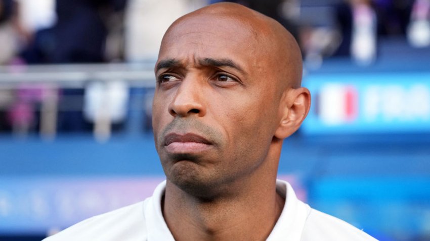 PARIS, FRANCE – AUGUST 09: Thierry Henry, Head Coach of Team France looks on during the Men’s Gold Medal match between France and Spain during the Olympic Games Paris 2024 at Parc des Princes on August 09, 2024 in Paris, France. (Photo by Koji Watanabe/Getty Images)