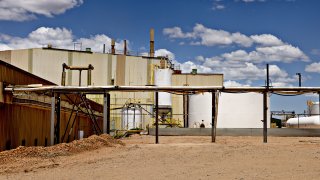 Energy Fuels dijo en un comunicado el viernes que aceptó una pausa temporal "para abordar cualquier inquietud razonable" que tenga Nygren.