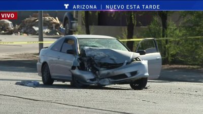 Accidente multi vehicular deja a varias personas en condición crítica cerca de 19th Ave y Lower Buckeye Rd