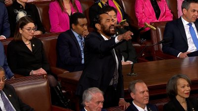 Video: La Cámara Baja vota a favor de censurar a Al Green por interrumpir el discurso de Trump