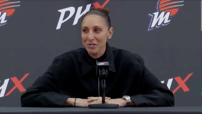 Diana Taurasi ofrece conferencia de prensa tras anunciar su retiro del basquetbol