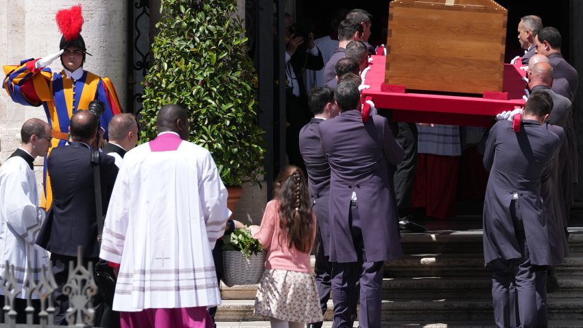 ROME, ITALY – APRIL 26: The coffin of Pope Francis is carried by pallbearers into the Basilica of Santa Maria Maggiore on April 26, 2025 in Rome, Italy. Pope Francis died on April 21st, aged 88. Anointed in 2013, Argentinian Jorge Mario Bergoglio was the first Latin American and Jesuit Pope. Taking the name Francis after St Francis of Assisi, he was a more humble Pope than many of his predecessors and will be buried outside of the Vatican in a simple wooden coffin at the Basilica of Santa Maria Maggiore. (Photo by Christopher Furlong/Getty Images)