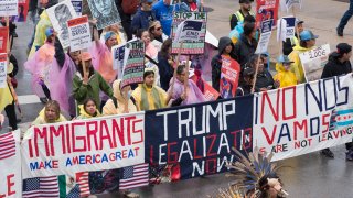Tucson se suma a las marchas en todo el país por el Día de los Trabajadores.