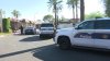 Una mujer fue encontrada muerta y un hombre en estado crítico con disparos en el este de Phoenix